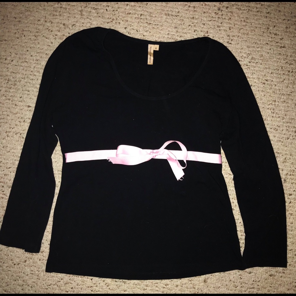 Susan Lawrence Adorable Woman’s Top🌸